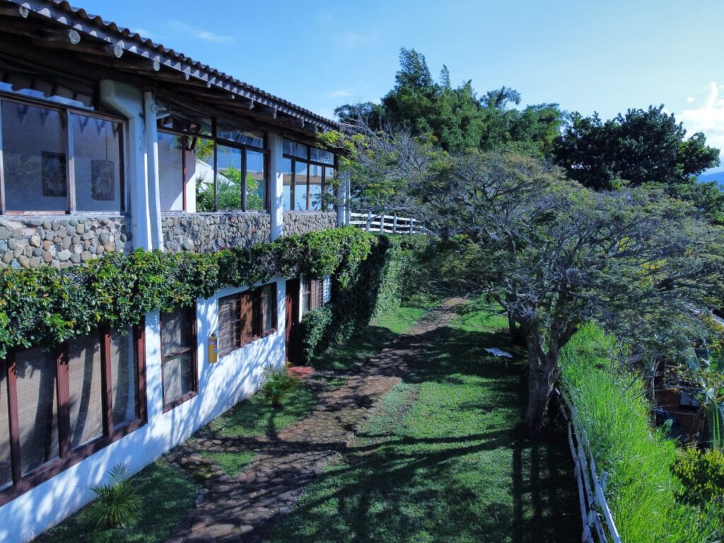 Yogendra Ashram in Cali