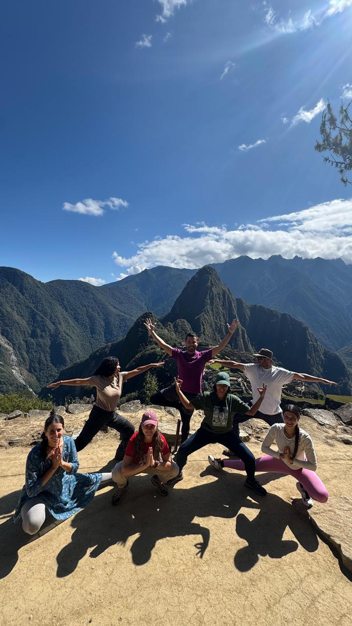 Alquimia Andina Yoga Tour en el Valle Sagrado