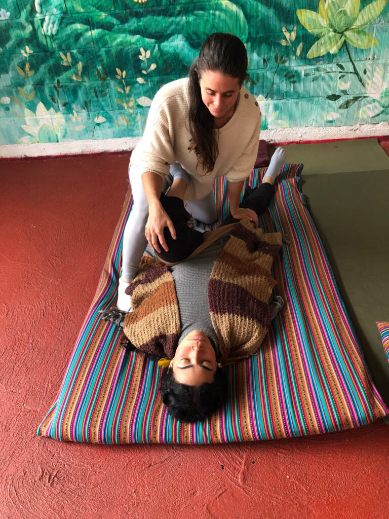 Shyam demonstrating Thai Yoga Massage palm pressure in Cali