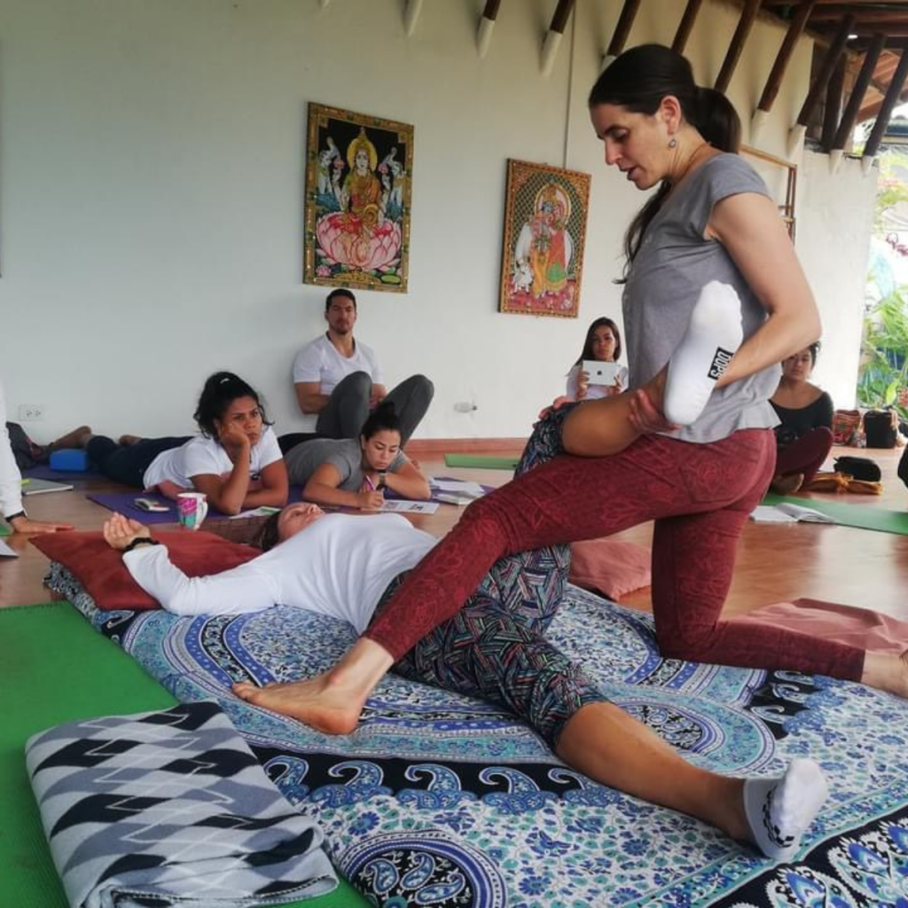 Shyam teaching Thai Yoga Massage at Yogendra Ashram in Cali